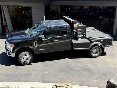 2021 F350 4x4 welding rig and machine